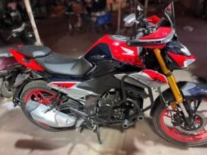 Crash Guard for Honda CB125 Hornet | Heavy-Duty Engine Guard with Frame Sliders | Perfect Fit for CB 125 Hornet BS6 | Premium Powder-Coated Metal Body Protector for Maximum Safety